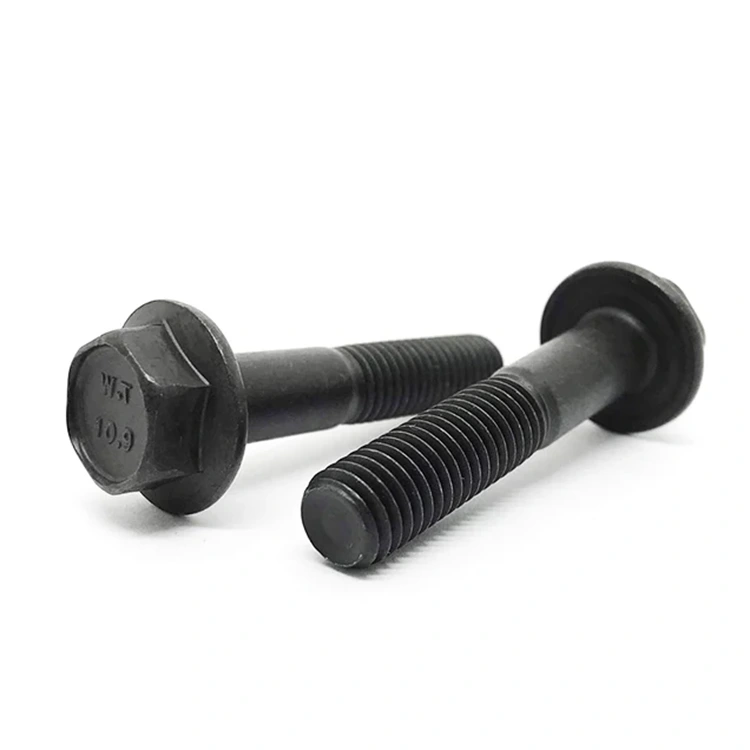 Erittäin lujat laippapultit